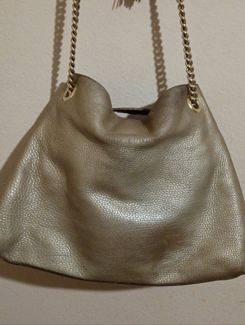 Gold Leather Shoulder Bag with Tassel Chain Strap - Picture 9 of 16